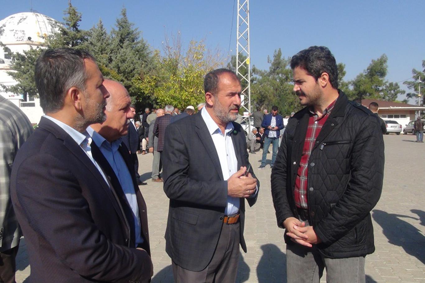 Gazeteci Mehmet Toprak'ın babası defnedildi
